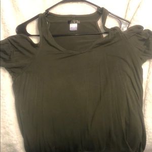 Off the shoulder Venus shirt